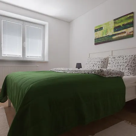 아파트 Zoerentals Zlatovska Trenčín