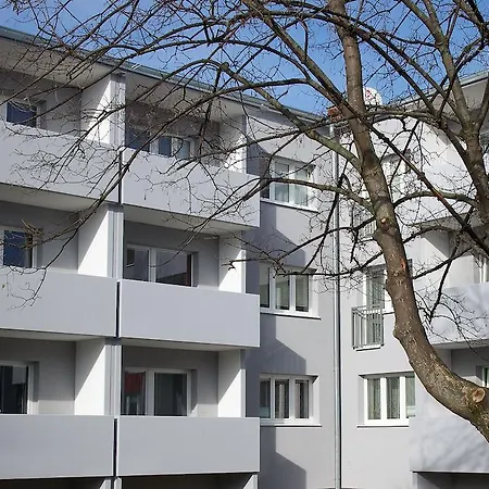 Apartment Zoerentals Zlatovska *